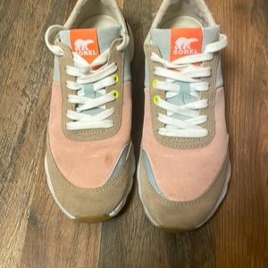 Sorel Kinetic Tennis Shoes